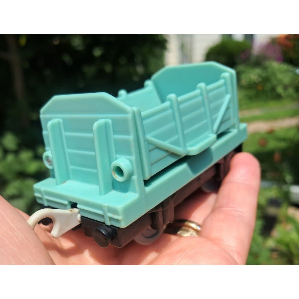 TOMY Trackmaster Thomas & Friends Green Log Car for Zip Zoom Logging Adventure